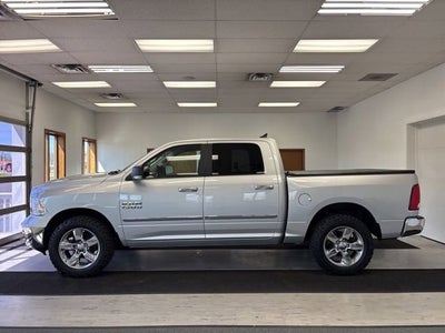 2018 RAM 1500 Big Horn Crew Cab 4x4 5'7" Box