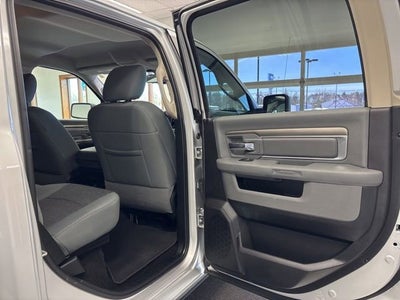 2018 RAM 1500 Big Horn Crew Cab 4x4 5'7" Box