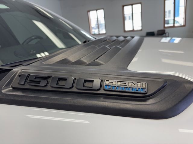 2022 RAM 1500 Rebel Crew Cab 4x4 5'7" Box