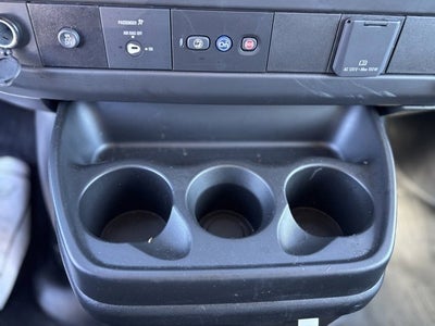 2025 Chevrolet Express Cutaway 3500 1WT