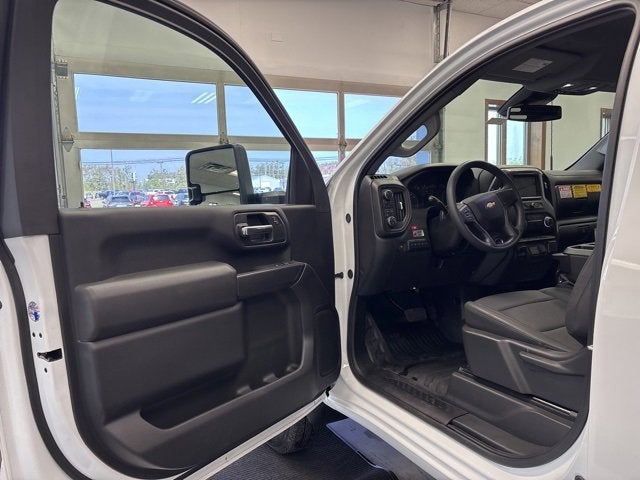 2025 Chevrolet Silverado 3500 HD Chassis Cab Work Truck