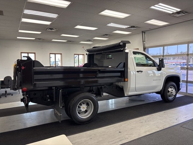 2025 Chevrolet Silverado 3500 HD Chassis Cab Work Truck