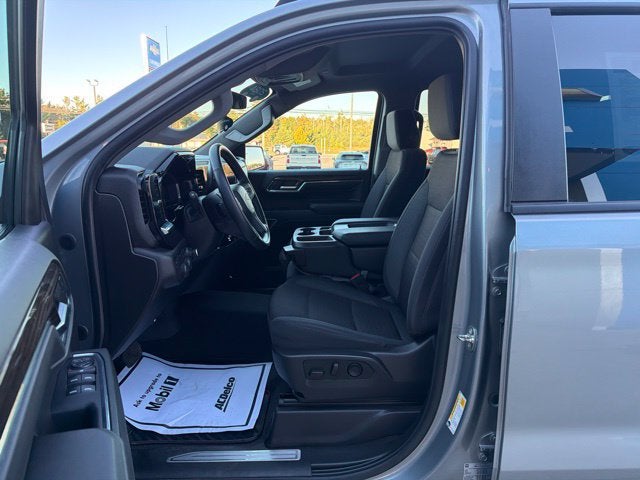 2024 Chevrolet Silverado 1500 LT - Photo 13