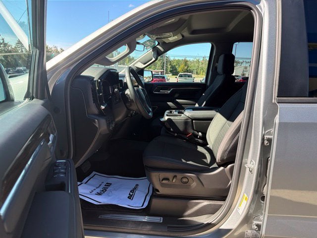2024 Chevrolet Silverado 1500 LT - Photo 12