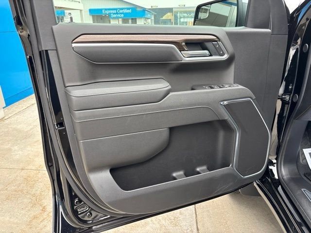 2026 Chevrolet Silverado 1500 LT - Photo 9