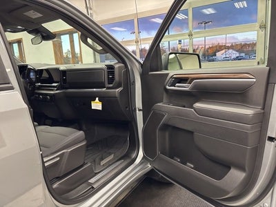 2025 Chevrolet Silverado 1500 LT (2FL)