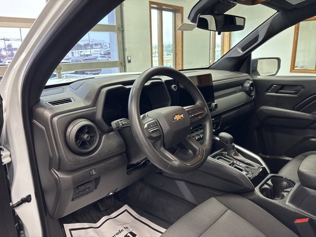 2023 Chevrolet Colorado WT