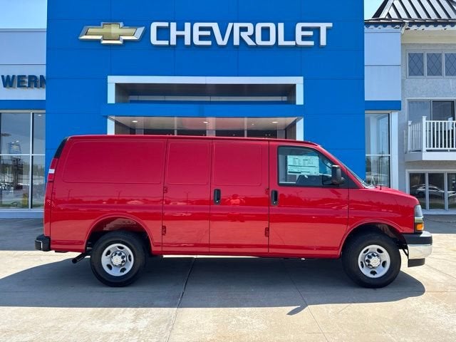 2026 Chevrolet Express Cargo Work Van - Photo 8