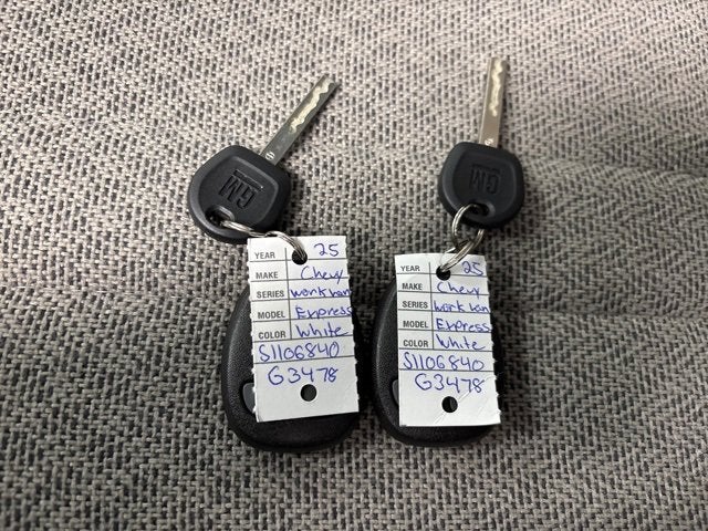 2025 Chevrolet Express Cargo 2500 WT