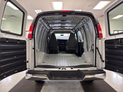 2025 Chevrolet Express Cargo 2500 WT