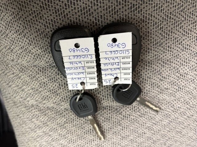 2025 Chevrolet Express Cargo 2500 WT