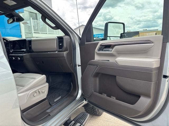 2024 GMC Sierra 2500 HD SLT