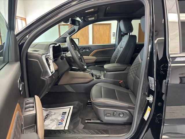 2025 GMC Canyon Denali