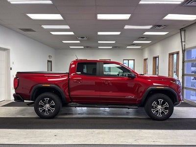 2024 GMC Canyon AT4