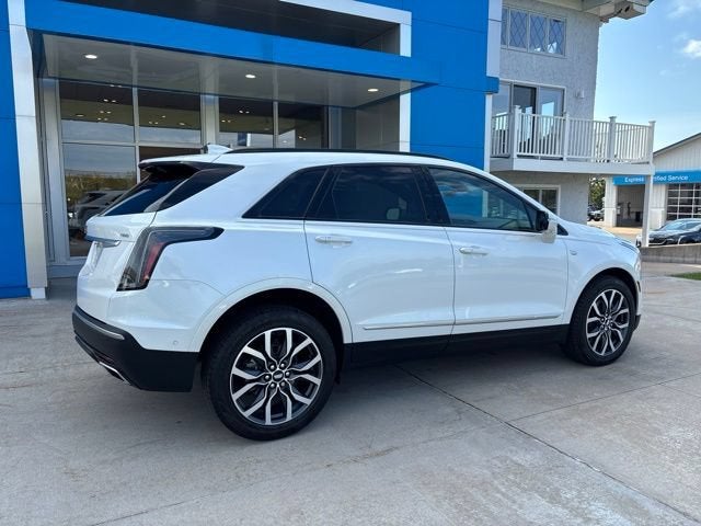 2021 Cadillac XT5 AWD Sport