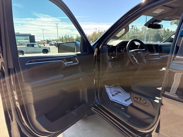 2024 Chevrolet Silverado 1500 LT - Photo 11