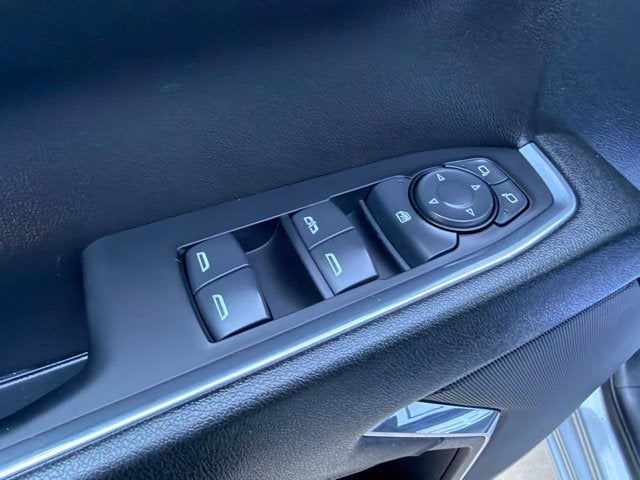2024 Chevrolet Silverado 1500 LT - Photo 12