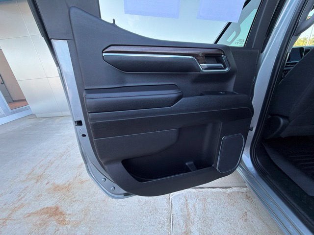 2024 Chevrolet Silverado 1500 LT - Photo 23