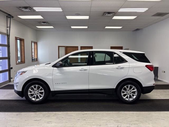 Used 2018 Chevrolet Equinox LS with VIN 3GNAXHEV2JS565449 for sale in Gaylord, MI