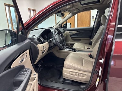 2022 Honda Pilot AWD Touring 7 Passenger