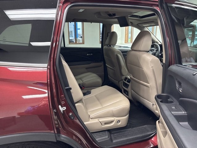 2022 Honda Pilot AWD Touring 7 Passenger