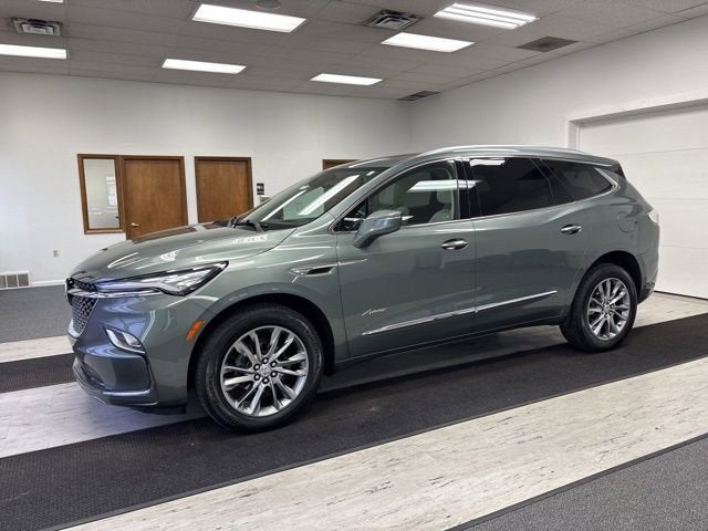2023 Buick Enclave Avenir AWD's photo