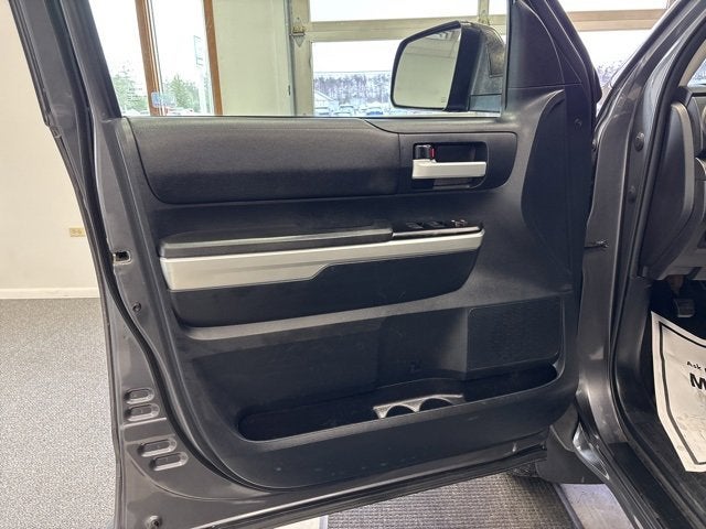 2014 Toyota Tundra SR5 5.7L V8