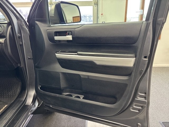 2014 Toyota Tundra SR5 5.7L V8