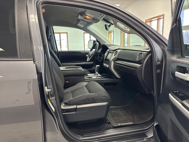 2014 Toyota Tundra SR5 5.7L V8