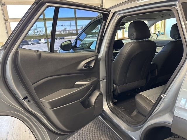 2024 Chevrolet Trax LT - Photo 18